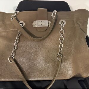 Furla Zip Top Tote Taupe Pebbled Shoulder Bag Silver Hardware Chain Logo Plaque